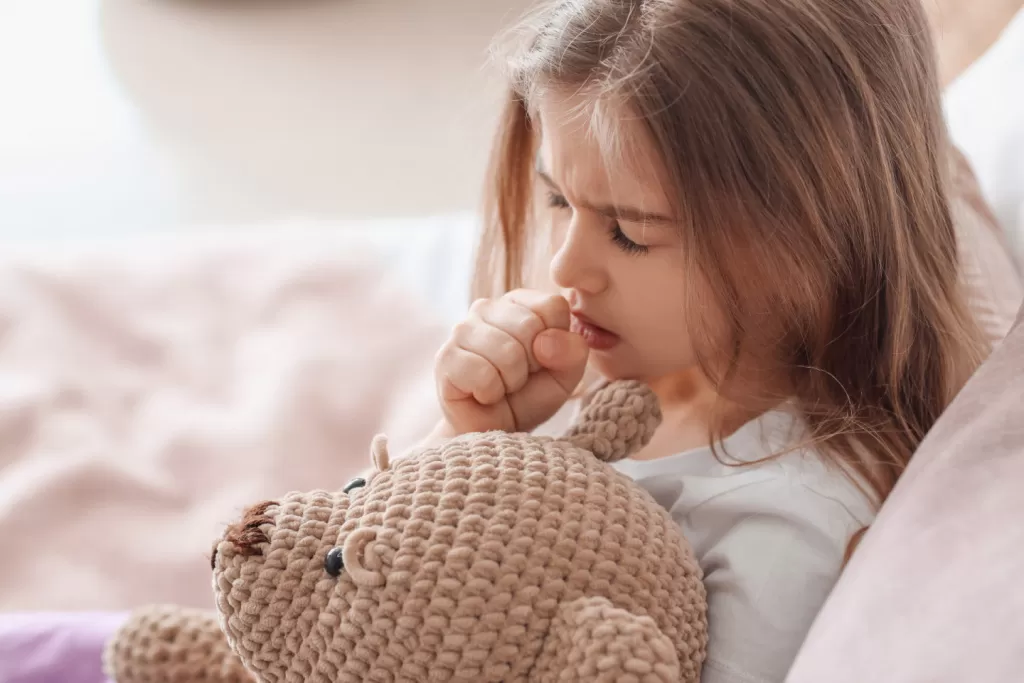 Сильная одышка и кашель у ребенка: к какому врачу обращаться